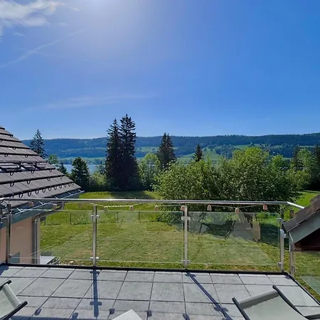 Проживание в семье View Balcony Le Chenit